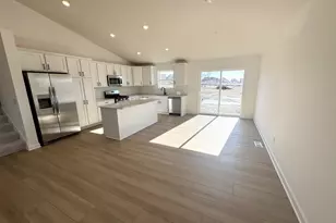 1924 Ironwood Dr, Carver, MN 55315 - Photo 3