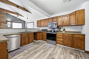 2802 Brookdale Rd, Moorhead, MN 56560 - Photo 15