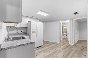 3418 Xenia Ave N, Crystal, MN 55422 - Photo 57