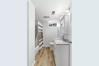 3418 Xenia Avenue N, Crystal, MN 55422 - Photo 59