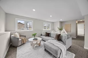 4916 Granada Ave N, Oakdale, MN 55128 - Photo 13