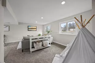 4916 Granada Ave N, Oakdale, MN 55128 - Photo 41