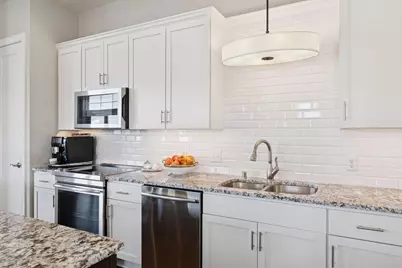 17788 Junelle Court, Lakeville, MN 55044 - Photo 7