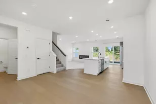 186 HUNTINGTON DR, Waconia, MN 55387 - Photo 7