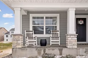 4646 Carnation Ct, Minnetrista, MN 55331 - Photo 3