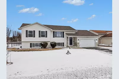 740 Heritage Lane, Belle Plaine, MN 56011 - Photo 1