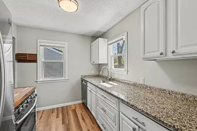 214 Pillsbury Lane, Richfield, MN 55423 - Photo 9
