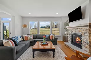 1640 Dutch Lake Dr, Minnetrista, MN 55364 - Photo 19