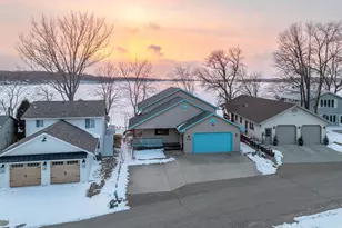 125 Willow Point Dr, Elysian, MN 56028 - Photo 3
