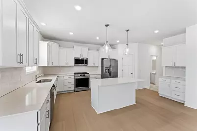 20302 Gallifrey Way, Lakeville, MN 55044 - Photo 5