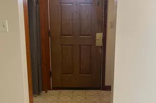 805 4th Ave SE, Waseca, MN 56093 - Photo 3