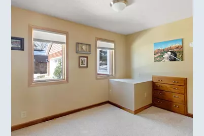 1305 Woodley Street E, Northfield, MN 55057 - Photo 9