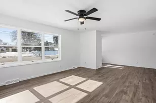 16 14th St NW, Faribault, MN 55021 - Photo 7