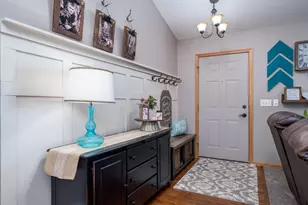 1116 10th St, Gaylord, MN 55334 - Photo 3