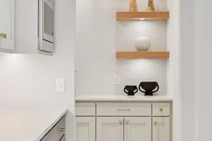 10226 Peony N, Maple Grove, MN 55311 - Photo 9