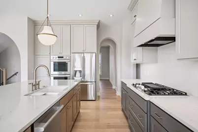 10226 Peony Lane N, Maple Grove, MN 55311 - Photo 11