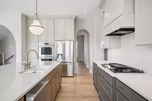 10226 Peony N, Maple Grove, MN 55311 - Photo 11