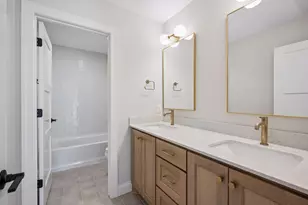 10226 Peony N, Maple Grove, MN 55311 - Photo 33