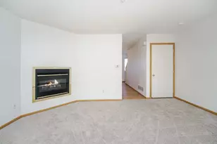 13049 Crimson Clover Ln, Eden Prairie, MN 55347 - Photo 9