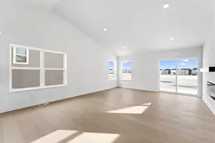 7533 Lotus Ln, Lino Lakes, MN 55038 - Photo 9