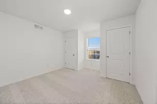 21669 Lilac Dr, Farmington, MN 55024 - Photo 9