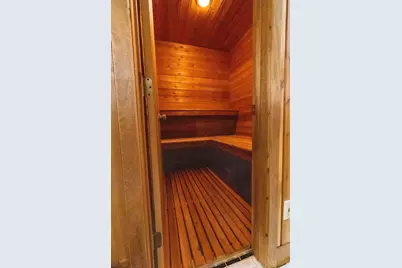 232 N Central Avenue N, Duluth, MN 55807 - Photo 5