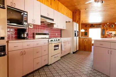 232 N Central Avenue N, Duluth, MN 55807 - Photo 7