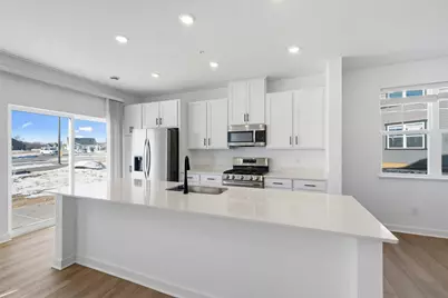 10527 Harbor Lane N, Maple Grove, MN 55369 - Photo 3