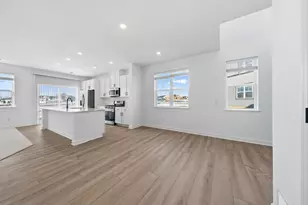 10527 Harbor Ln N, Maple Grove, MN 55369 - Photo 9