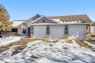 7335 Woodland Trail, Rockford, MN 55373 - Photo 5