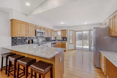 7335 Woodland Trail, Rockford, MN 55373 - Photo 9