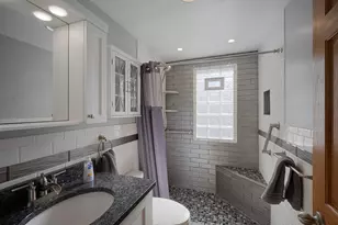 5720 S 43rd Ave S, Minneapolis, MN 55417 - Photo 15