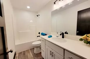 216 Fischer Ct NW, Montgomery, MN 56069 - Photo 13