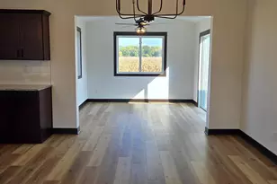 216 Fischer Ct NW, Montgomery, MN 56069 - Photo 9