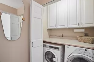 7400 Edinborough Way, Edina, MN 55435 - Photo 21