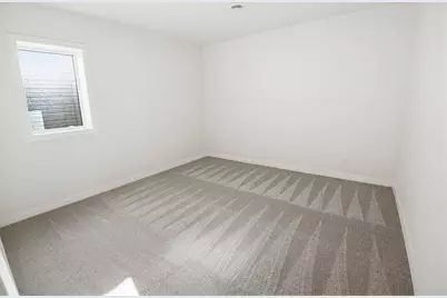6520 Selkirk Drive S, Fargo, ND 58104 - Photo 63
