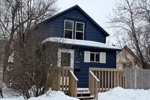 824 12th St N, Virginia, MN 55792 - Photo 1