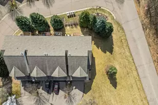 495 Pleasant Ct, Chaska, MN 55318 - Photo 33