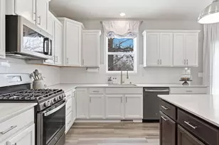 1241 Maple Ln, Carver, MN 55315 - Photo 19