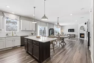 1241 Maple Ln, Carver, MN 55315 - Photo 21