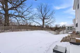 1241 Maple Ln, Carver, MN 55315 - Photo 7