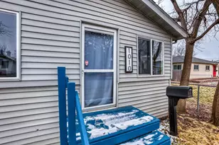 1010 Seminary Ave, Saint Paul, MN 55104 - Photo 19