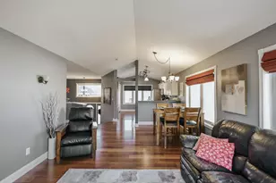 2226 Belfast St W, Rosemount, MN 55068 - Photo 5