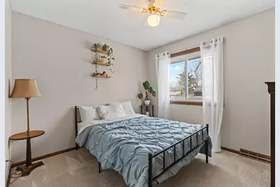 239 Highwood Drive, Chaska, MN 55318 - Photo 13