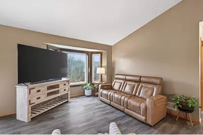 10544 302nd Avenue NW, Princeton, MN 55371 - Photo 9