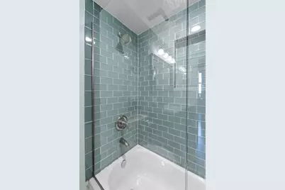 400 N 1st Street #614, Minneapolis, MN 55401 - Photo 17