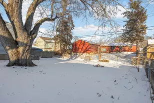 5558 Vera Cruz Ave N, Crystal, MN 55429 - Photo 27