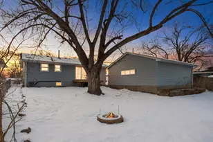 5558 Vera Cruz Ave N, Crystal, MN 55429 - Photo 3