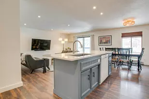 1441 Broadway N, Fargo, ND 58102 - Photo 5