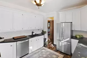 315 W Fountain St, Albert Lea, MN 56007 - Photo 9